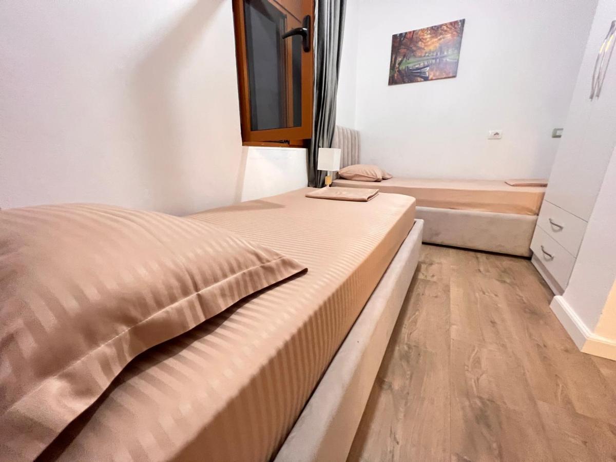 Arteg Apartments Dıraç Dış mekan fotoğraf